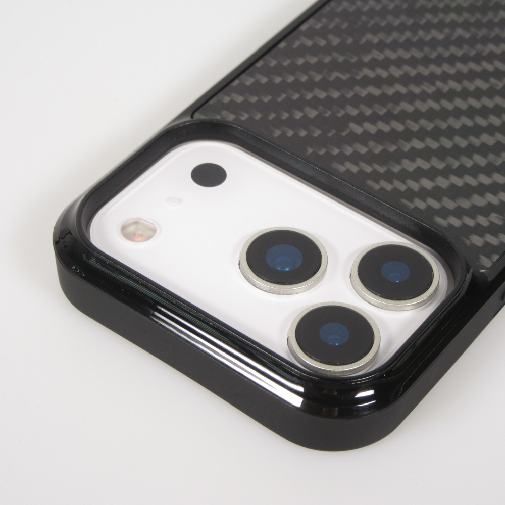 iPhone 17 Pro Case Hülle - Carbomile Carbon Fiber (Kompatibel mit MagSafe)