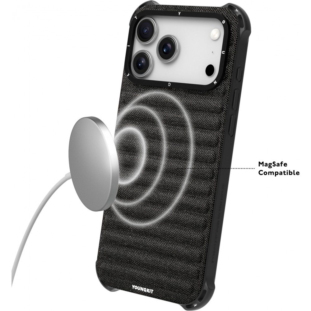 iPhone 17 Pro Max Case Hülle - Youngkit Canvas aus Stoff und mit silikonverstärkten Ecken, kompatibel mit MagSafe - Bordeaux