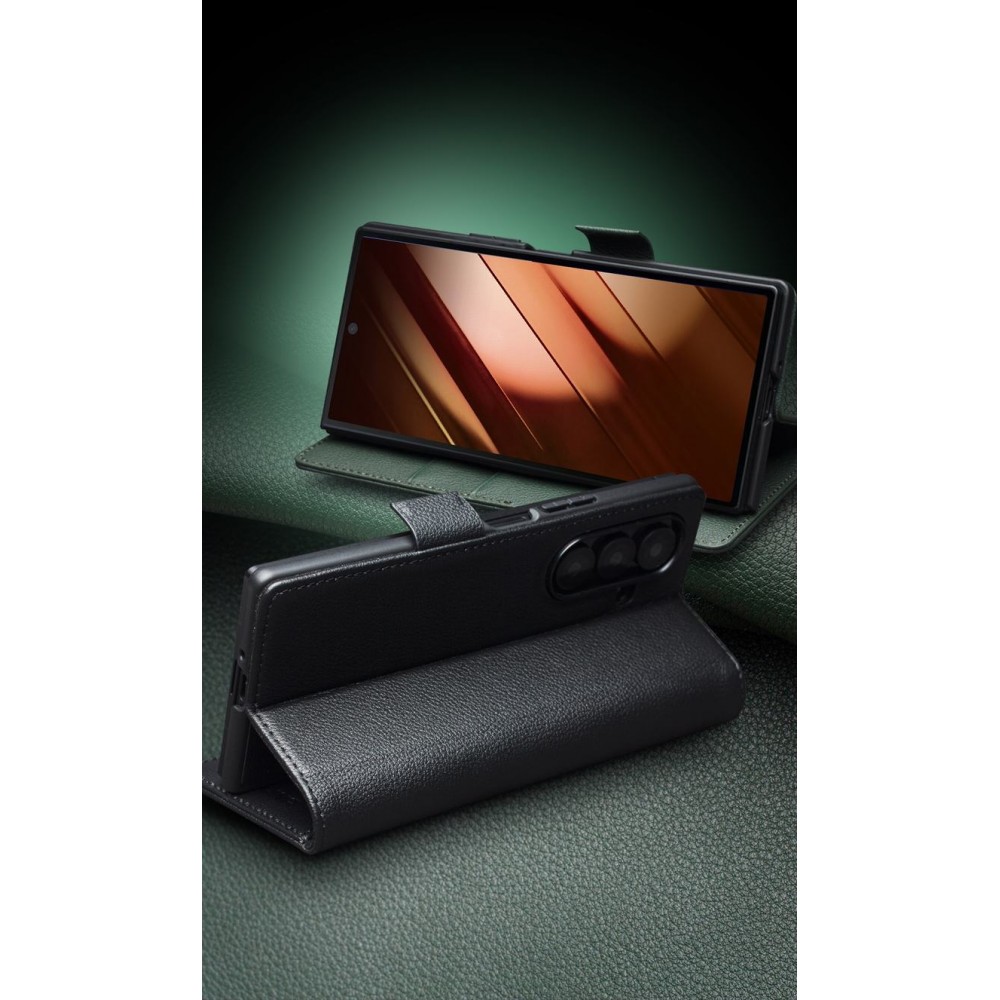 Galaxy Z Fold7 Case Hülle - Flip Qialino Full Grain Wallet Echtleder matt mit Magnetverschluss - Grün
