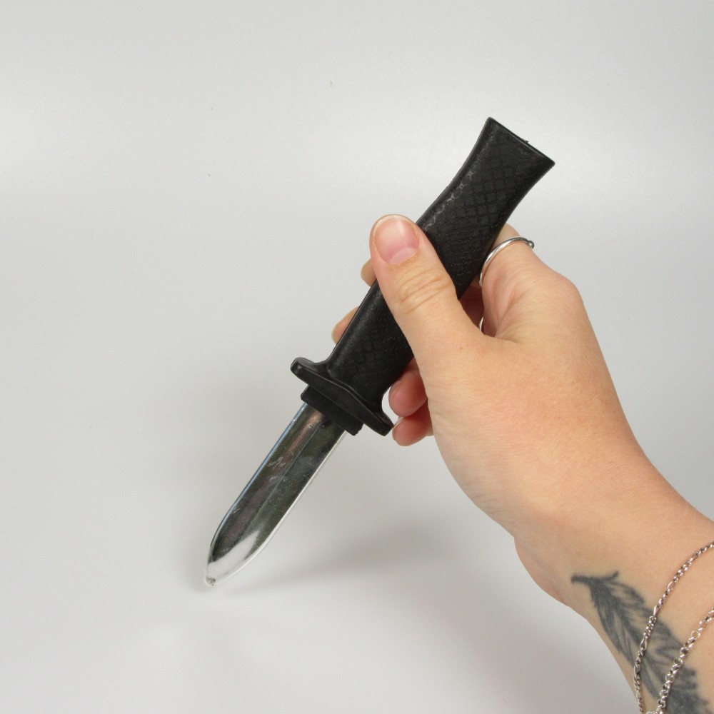 Gefälschtes einziehbares Spielzeugmesser zum Erschrecken  - Schwarz