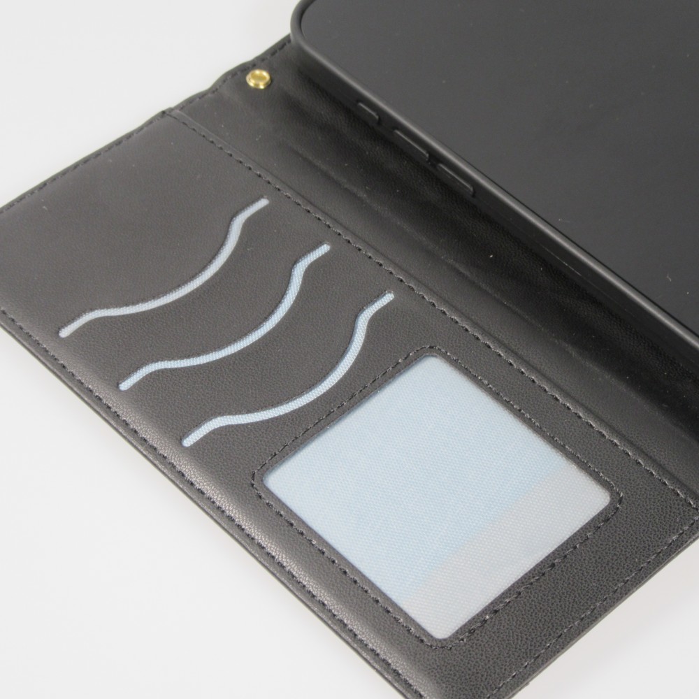 iPhone 16 Pro Max Case H&uuml;lle - Elegante Flip-Matratze mit Magnetverschluss Trageschlaufe und Kartenf&auml;chern - Schwarz