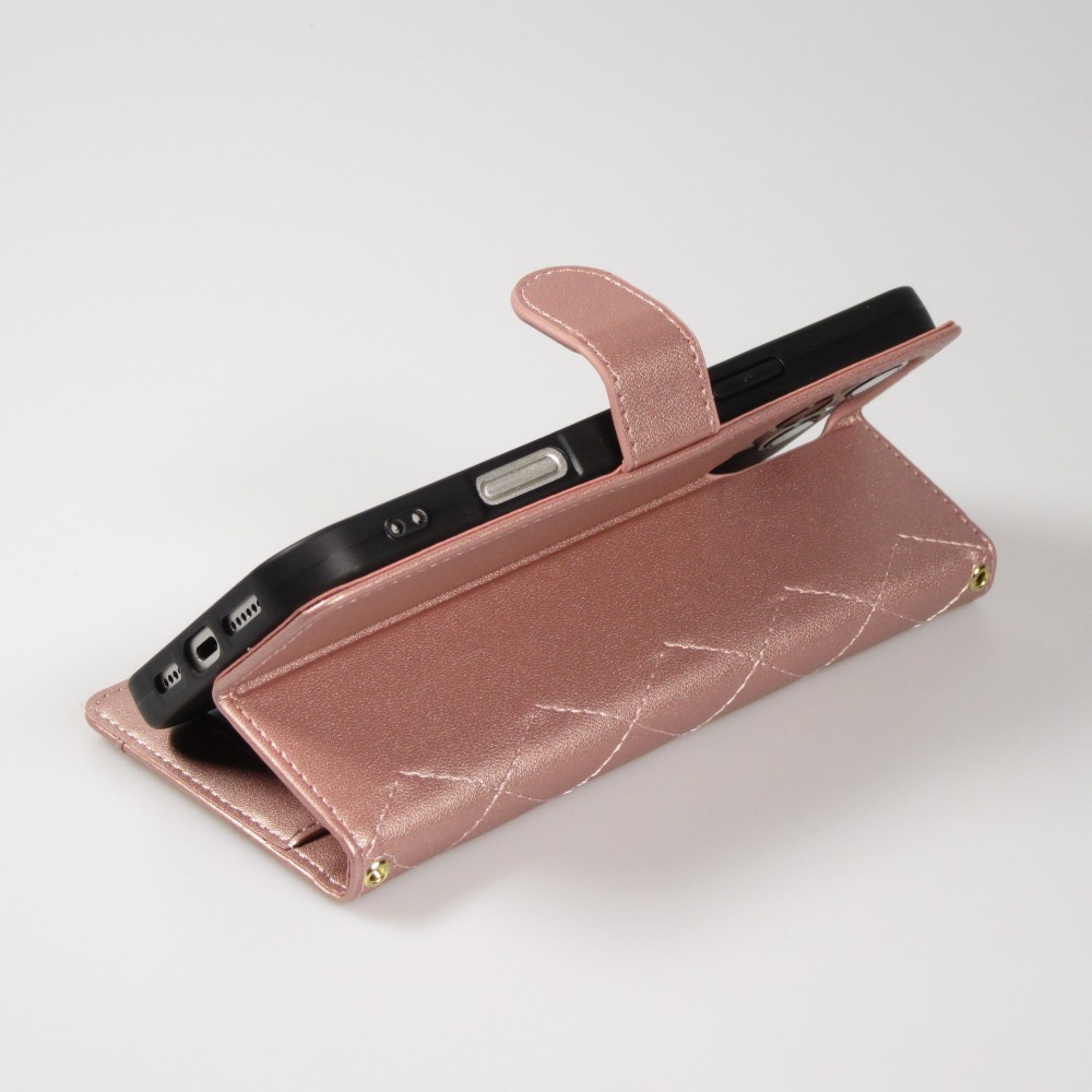 iPhone 16 Pro Max Case Hülle - Elegante Flip-Matratze mit Magnetverschluss Trageschlaufe und Kartenfächern - Rosa gold