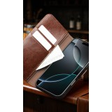 iPhone 17 Case Hülle - Flip Qialino Echtleder mit magnetischem Verschluss - Braun