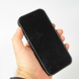 Personalisierte Hülle mit schwarzen Silikonrändern - iPhone 16