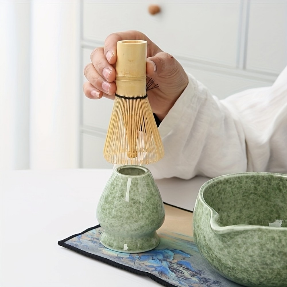 7-teiliges Matcha-Zeremonie-Set mit Holzbesen (Chasen) / Halterung / Keramikschale und Zubehör - Grün