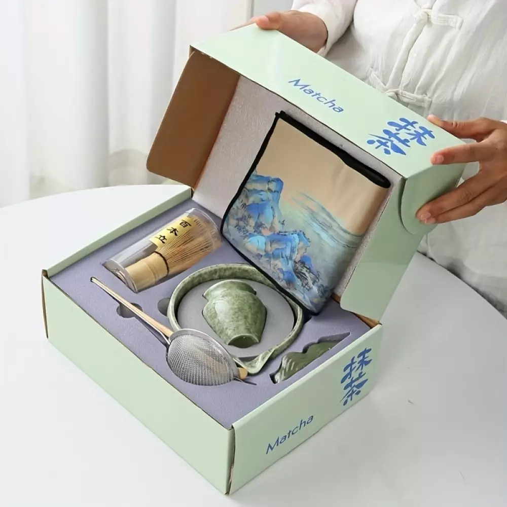 Set de cérémonie pour thé matcha 7 pièces avec fouet en bois (chasen) / support / bol céramique / tapis / accessoires - Vert