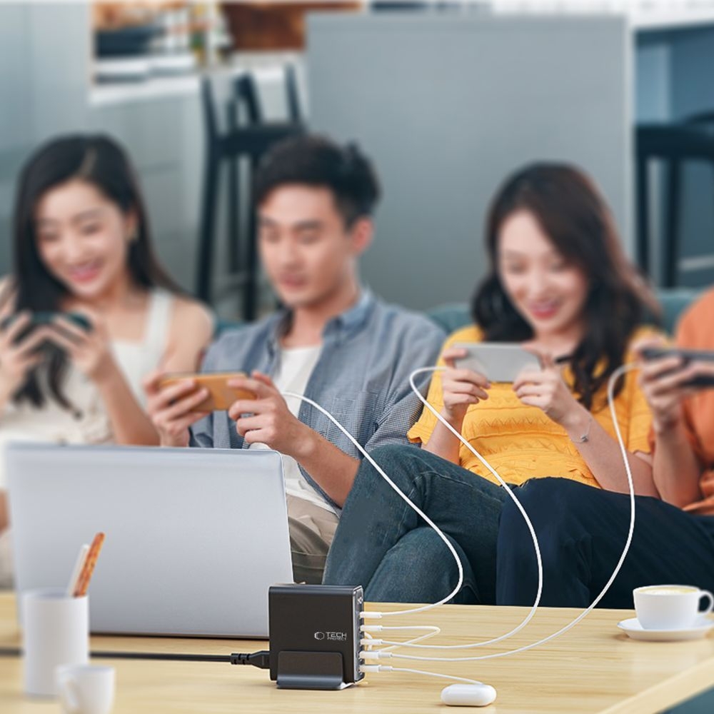 Tech-Protect DC140W-GAN Mehrport-Ladestation mit 5 Anschlüssen 3x PD USB-C und 2x QC 3.0 USB-A - Schwarz