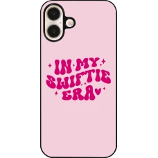 iPhone 16 Plus Case Hülle - Taylor Swift In My Swiftie Era - Pink