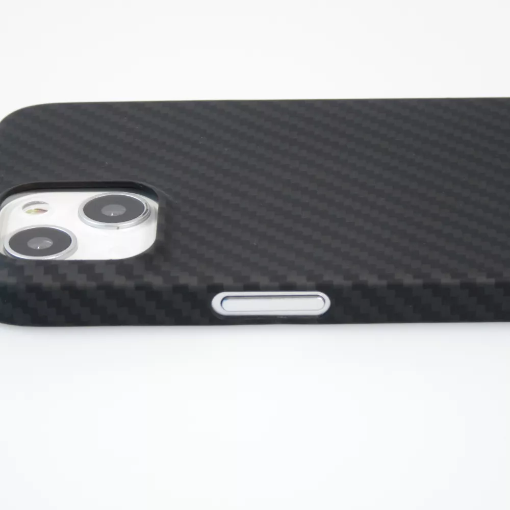 iPhone 16 Case Hülle - Carbomile Schutzcase aus echtem Aramid Carbonfaser - Schwarz